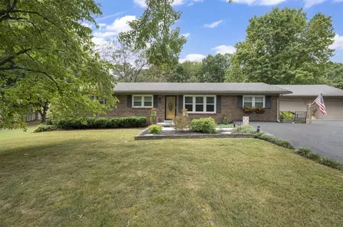 765 Hill Rd, Bowling Green, KY 42103