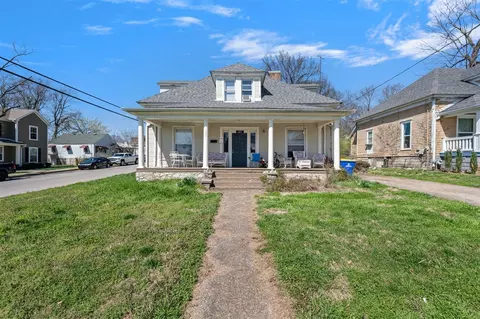 1377 High St, Bowling Green, KY 42101