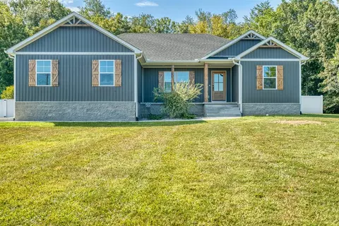 575 E Main St, Auburn, KY 42206
