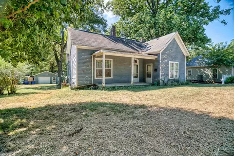 612 E 2nd St, Russellville, KY 42276