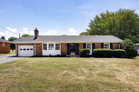 713 Smith Way, Bowling Green, KY 42104