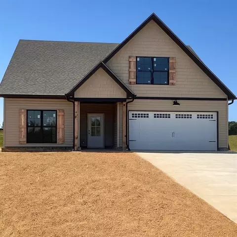 213 Nicklaus Ave, Glasgow, KY 42141