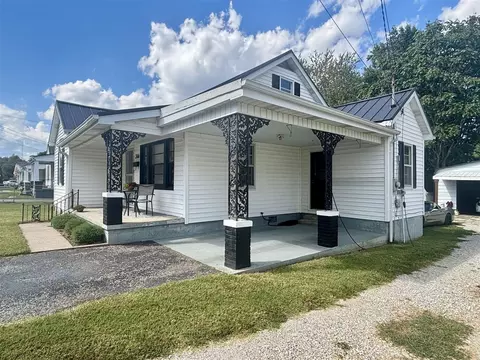 206 Walnut St, Glasgow, KY 42141