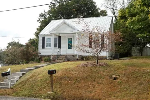 262 Bardstown Rd, Park City, KY 42160