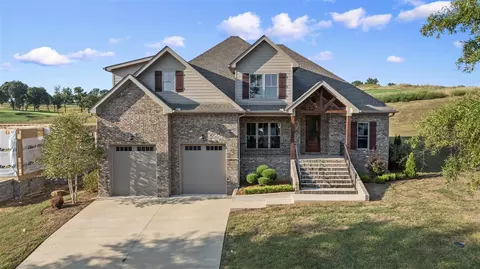 626 Village Way, Bowling Green, KY 42103