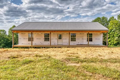 7200 Brownsford Rd, Scottsville, KY 42164
