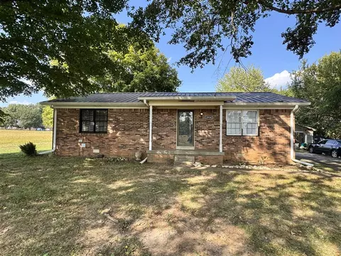 1934 Mt Olivet Rd, Bowling Green, KY 42101