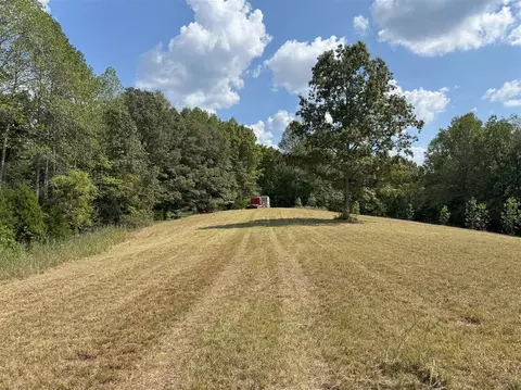 136 Snowbird Ln, Brownsville, KY 42210
