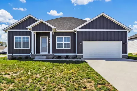 500 Cedar Hollow Dr, Bowling Green, KY 42101