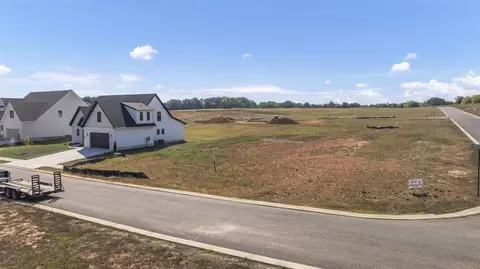 1013 Paddlers Way, Alvaton, KY 42122