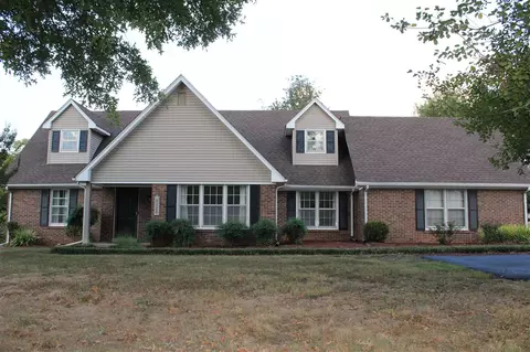 3122 Smallhouse Rd, Bowling Green, KY 42104