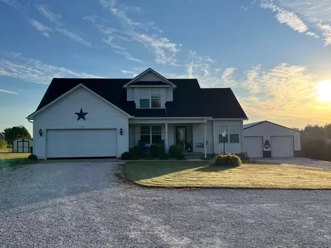420 Bratcher Rd, Bowling Green, KY 42101