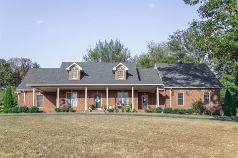 131 Dude Howard Rd, Bowling Green, KY 42104