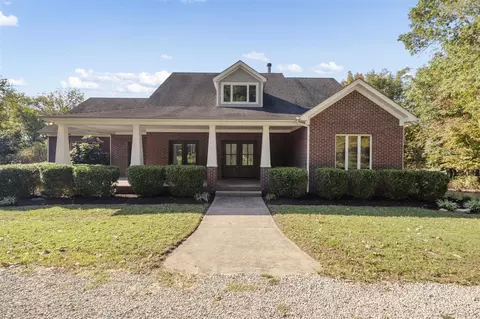 1505 Brookwood Dr, Bowling Green, KY 42101