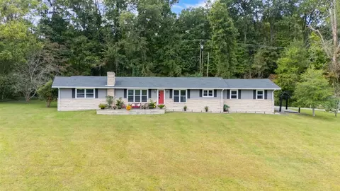 1275 S Main St, Brownsville, KY 42210