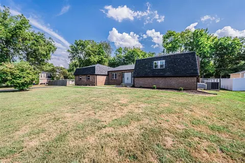 4409 Hourigan St, Bowling Green, KY 42101