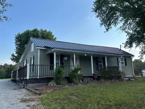 7398 Highland Lick Rd, Elkton, KY 42220