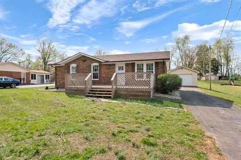 312 Clark Cir, Bowling Green, KY 42103
