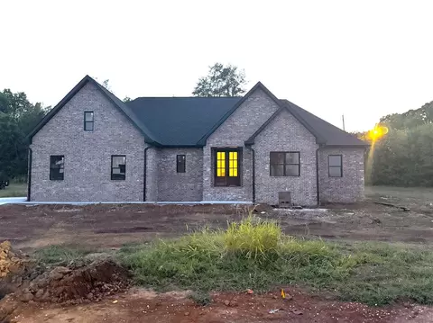 73 Whipoorwill Dr, Russellville, KY 42276
