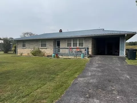 2561 N Jackson Hwy, Canmer, KY 42722