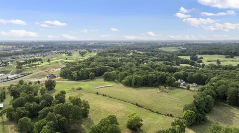 3860 Old Scottsville Rd, Alvaton, KY 42122
