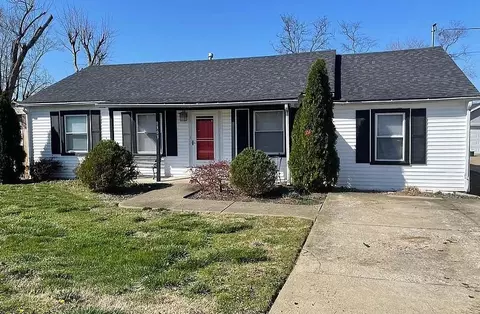 1303 Collett Ln, Bowling Green, KY 42103