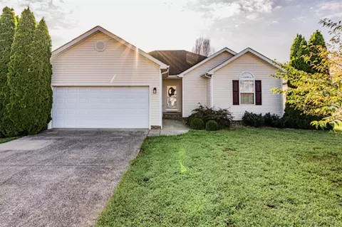 3475 Innsbrooke Ct, Bowling Green, KY 42104