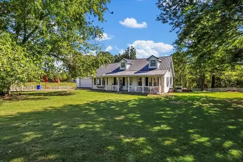 4560 Mud Lick Flippin Rd, Tompkinsville, KY 42167
