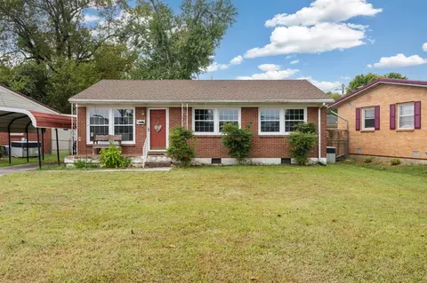 405 Sunnyvale Ln, Hopkinsville, KY 42240