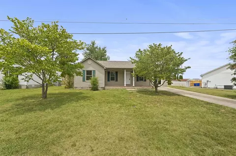 1204 Derek Dr, Franklin, KY 42134