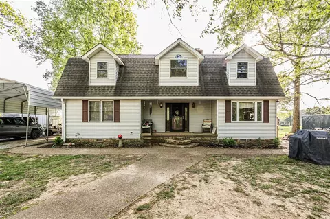 620 Sutton Ln, Beech Creek, KY 42321