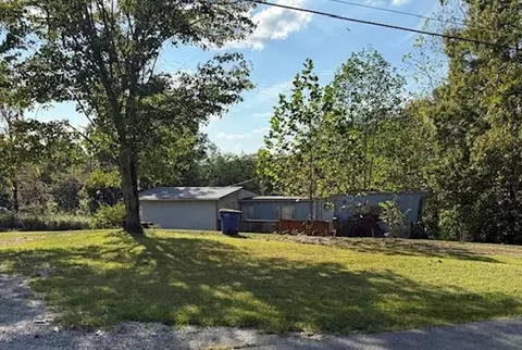 413 Wilderness Rd, Mammoth Cave, KY 42259