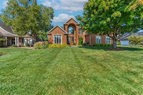 962 Threewood Cir, Bowling Green, KY 42103