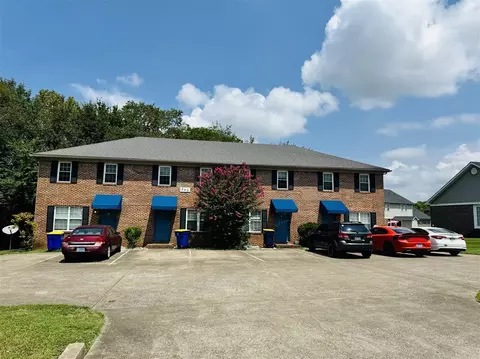 545 Lost Cir, Bowling Green, KY 42104