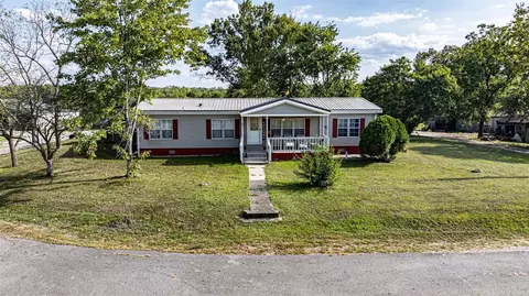 1960 Gaston Rd, Belton, KY 42324
