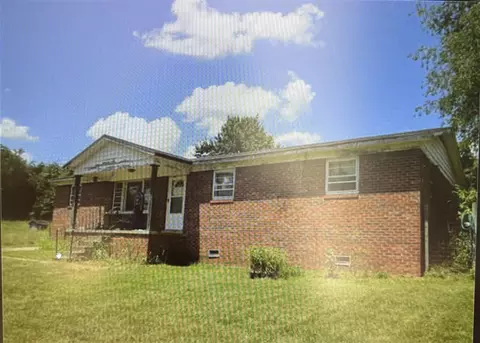 466 Ralph A Young Rd, Bowling Green, KY 42101