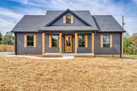 91 Phillips Rd, Elkton, KY 42220