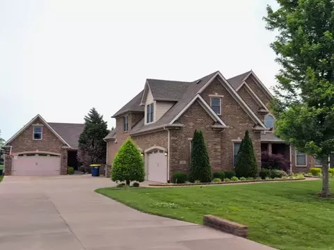 121 Winston Way, Bowling Green, KY 42104
