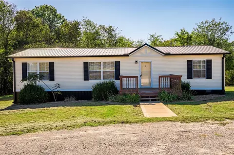 2675 Butler Rd, Elkton, KY 42220