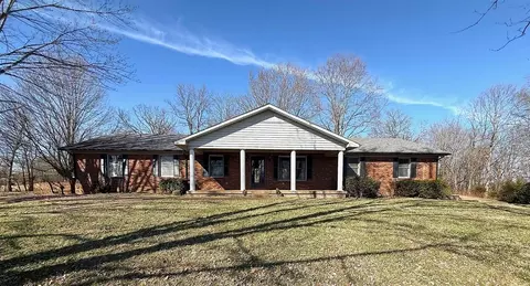 1940 Franklin Rd, Scottsville, KY 42164