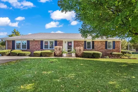 192 Sandalwood Dr, Bowling Green, KY 42101