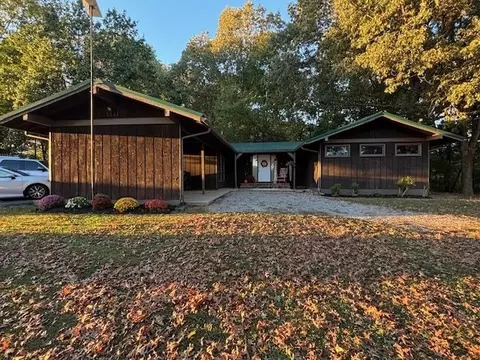 829 Cave Springs Rd, Greenville, KY 42345