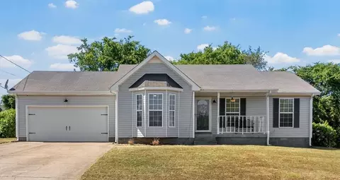 235 Golden Pond Ave, Oak Grove, KY 42262