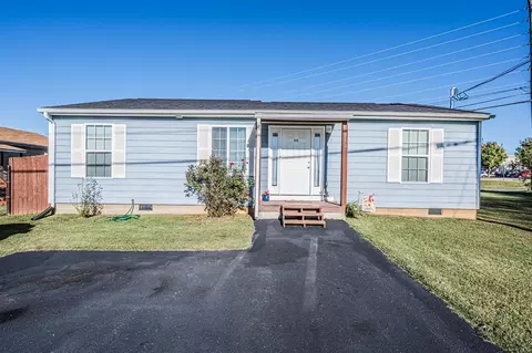 810 Boatlanding Rd, Bowling Green, KY 42101