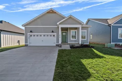 819 Shelldrake Ct, Bowling Green, KY 42101