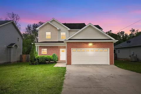 213 Azalea Dr, Oak Grove, KY 42262