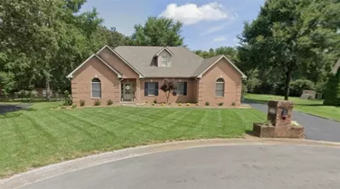 3349 Red Oak Ct, Bowling Green, KY 42104