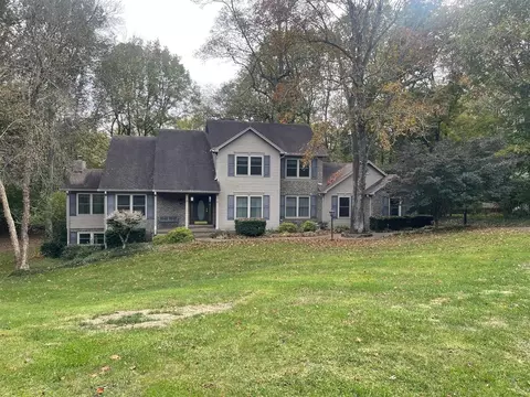 730 Scottsborough Cir, Bowling Green, KY 42103