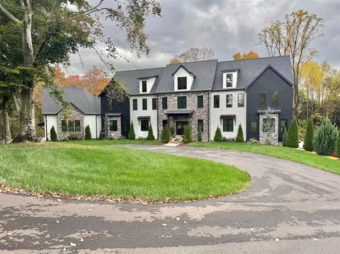 9154 Woodburn Allen Springs Rd, Alvaton, KY 42122