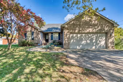 418 Longview Dr, Franklin, KY 42134